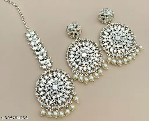 Mirror work gold plated Earrings and mangtikka jewellery set for women