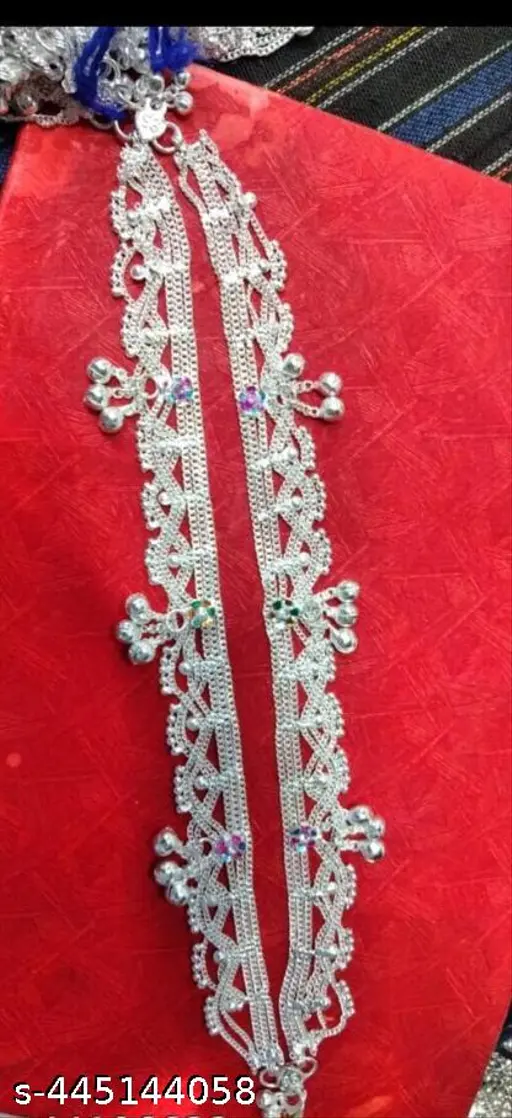 Chunky Women Anklets & Toe Rings