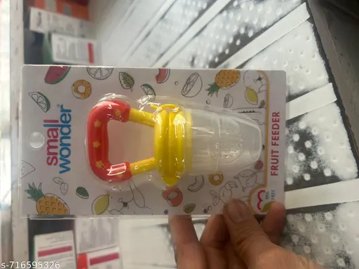 Small wonder fruit feeder