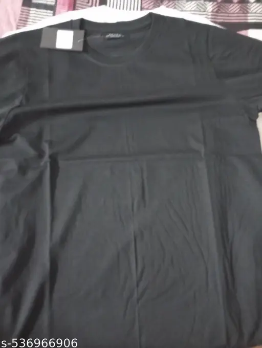Trendy Pure Cotton Regular Tshirt For Mens and Women's With Round Neck And Half Sleeves .