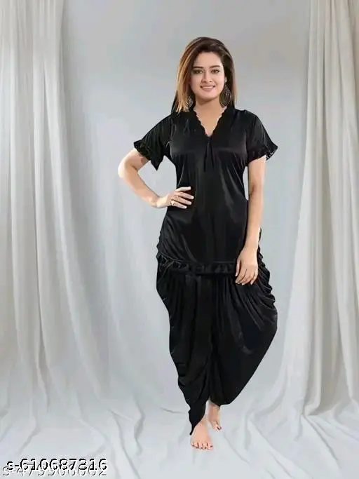 2 pics nighty set