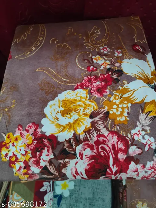 Stylish bedsheet with 2 pillow cover