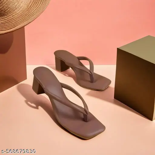 Chic Brown Block Heel Sandal – Square Toe Thong Style