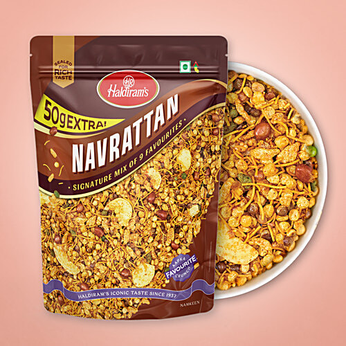 Haldiram's Namkeen - Navratan Mix, 200 g Pouch
